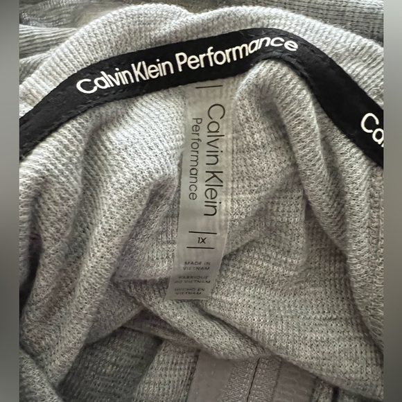 B7-NWT Calvin Klein Women’s Performance Runched Long Sleeve Zip Up Hoodie 1X - Picture 6 of 14
